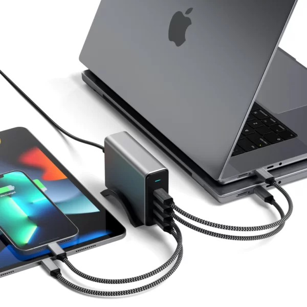 Сетевое зарядное устройство Satechi 165W USB-C 4-Port PD GaN Charger