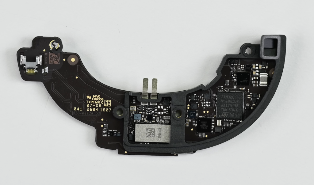 Что внутри AirPods Max 2?