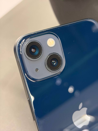 Apple iPhone 13 128GB Midnight Б/У