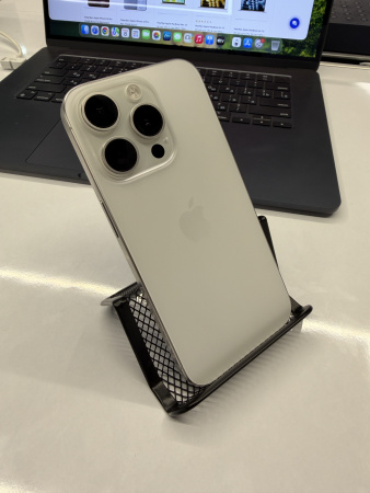 Apple iPhone 15 Pro 512GB White Titanium Б/У