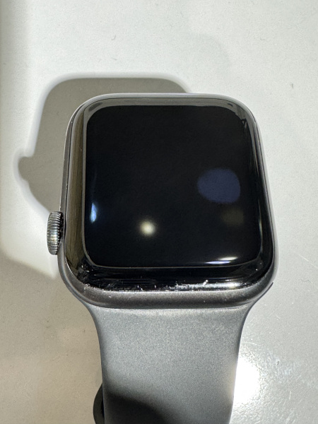 Apple Watch Series 6 44mm Space Grey Aluminum Case with Black Sport Band Б/У