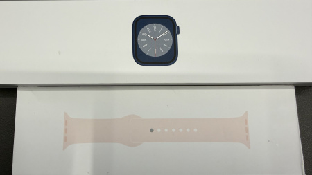Apple Watch Series 8 41mm Midnight Aluminum Case with Light Pink Sport Band (размер S/M) Б/У