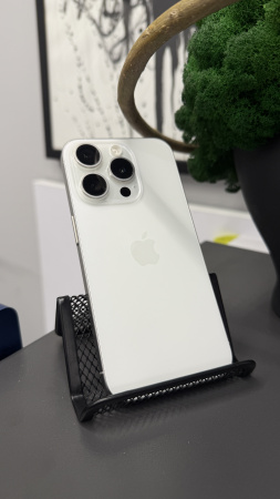 Apple iPhone 15 Pro 128GB White Titanium Б/У