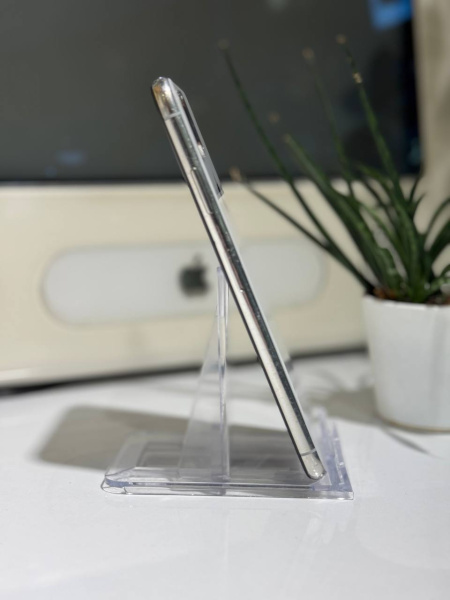 Apple iPhone Xs Max 256 Silver Б/У