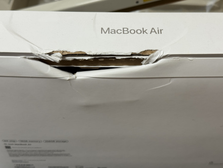 Apple MacBook Air 15 M4 (10-core CPU, 10-core GPU) / RAM 16GB / SSD 256GB Starlight (Уцененный)
