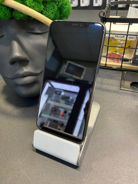 Apple iPhone 11 Pro Max 256Gb Space Gray Б/У