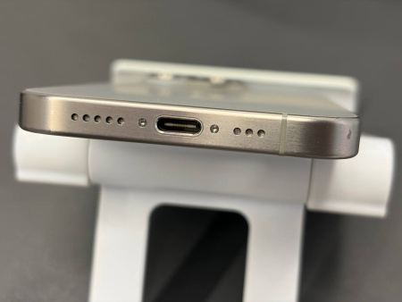 Apple iPhone 15 Pro 512GB Natural Titanium Б/У