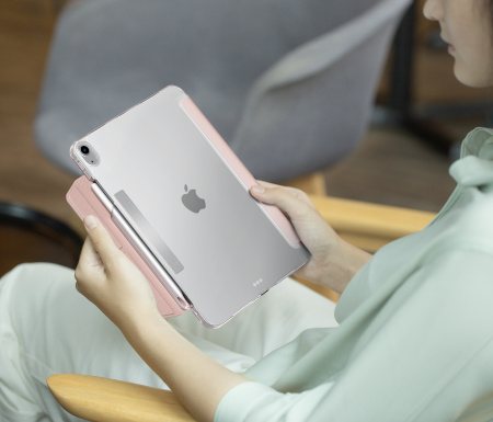 Чехол для iPad Air 11 (2024) Uniq Camden Click Pink