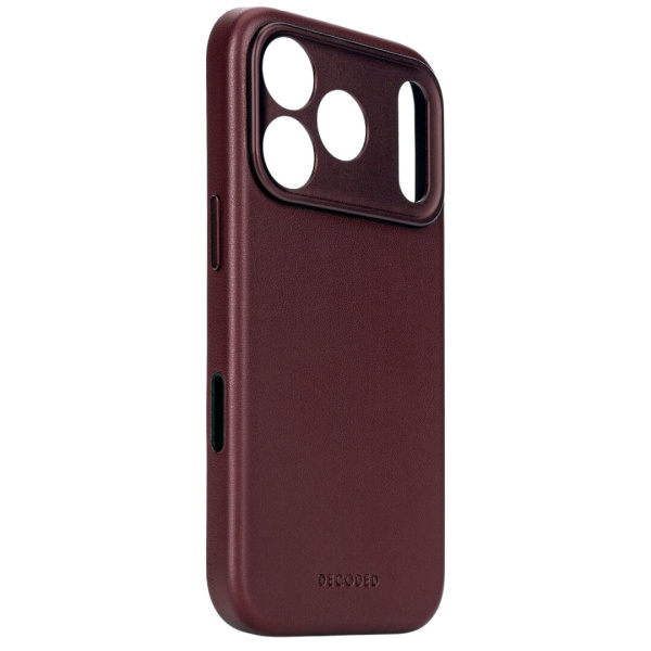 Защитный чехол Decoded Leather MagSafe Case для iPhone 17 Pro Dark Ruby
