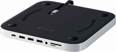 USB док станция с подставкой Satechi Mac Mini Stand & Hub для Mac Mini.