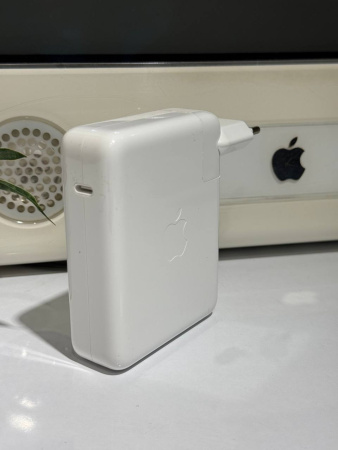 Apple USB-C Power Adapter 140W Б/У
