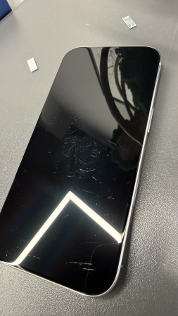 Apple iPhone 16 Pro 128GB White Titanium Б/У