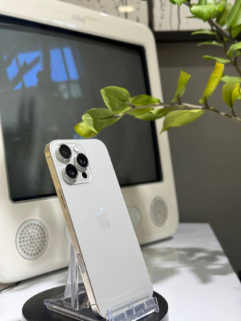 Apple iPhone 16 Pro Max 512Gb Natural Titanium Б/У