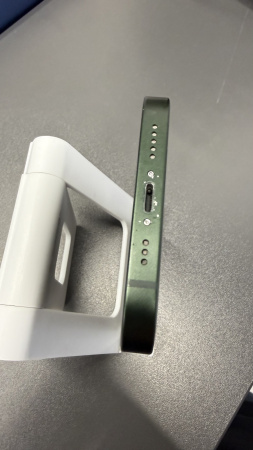 Apple iPhone 13 128GB Alpine Green Б/У