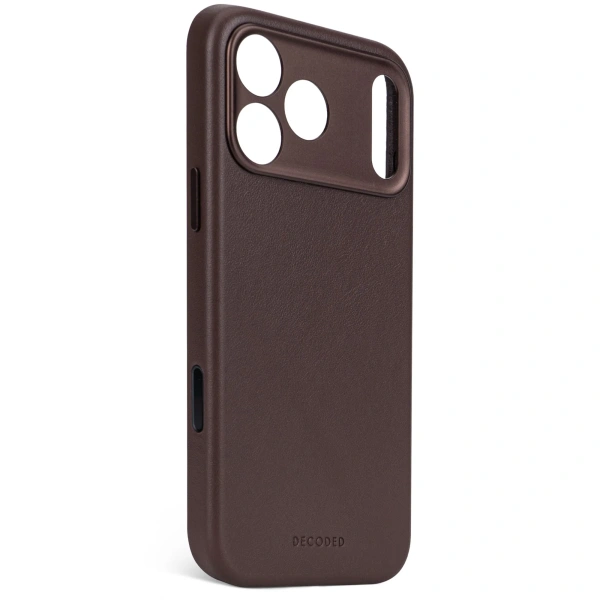 Защитный чехол Decoded Leather MagSafe Case для iPhone 17 Pro Chocolate Brown