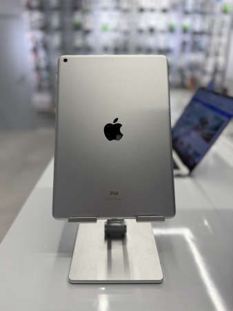 Apple iPad 10.2 (2021) Wi-Fi 64Gb Silver Б/У