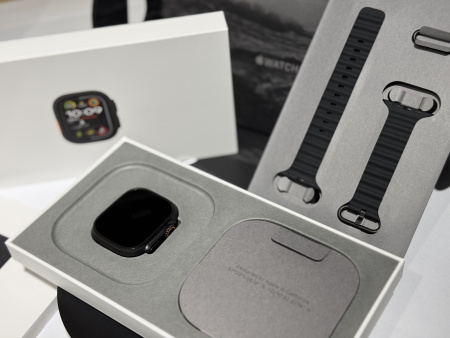 Часы Apple Watch Ultra 2 (2024) 49mm Black Titanium Case with Black Ocean Band Б/У