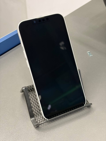 Apple iPhone 16e 128GB White Б/у