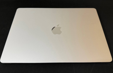 Apple MacBook Air 15 M4 (10-core CPU, 10-core GPU) / RAM 24GB / SSD 512GB Silver (Серебристый) (Уцененный)