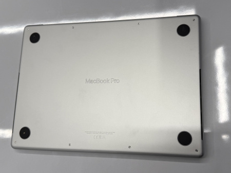 Apple MacBook Pro 14" M1 Pro (10-core CPU, 16-core GPU) / RAM 16GB / SSD 1TB Silver Б/У