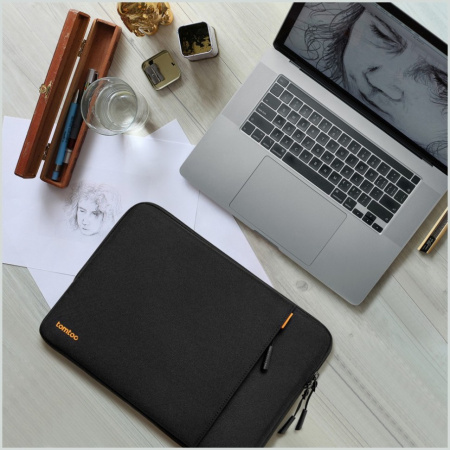 Чехол Tomtoc Defender A13 Laptop Sleeve для MacBook Pro 14 Black