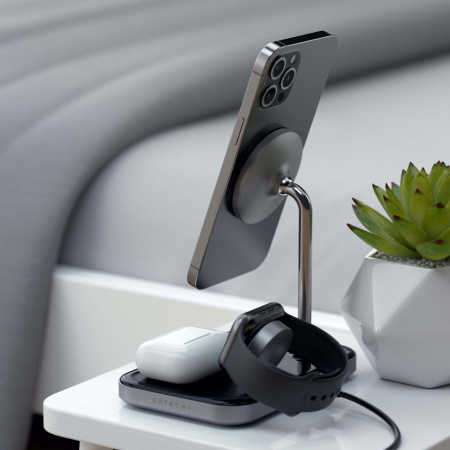 Беспроводное зарядное устройство-подставка Satechi Magnetic 3-in-1 Wireless Charging Stand серый космос ST-WMCS3M