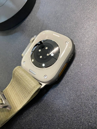 Apple Watch Ultra 2 49mm Natural Titanium Case with Olive Alpine Loop Band (GPS + Cellular) Б/У