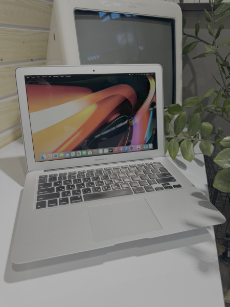 Apple MacBook Air 13 (2015) Core i5 1,6 ГГц, 8 ГБ, 256 ГБ Б/у MMGG2LL/A