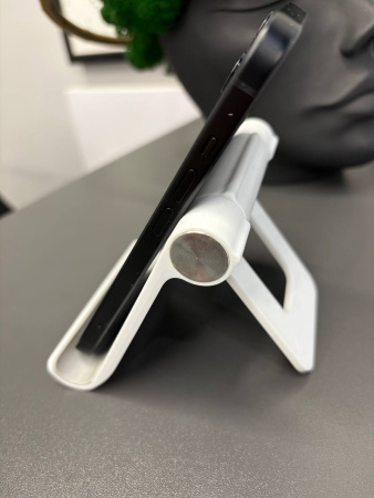 Apple iPhone 15 128GB Black Б/У