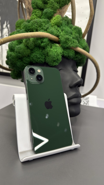 Apple iPhone 13 128GB Alpine Green Б/У