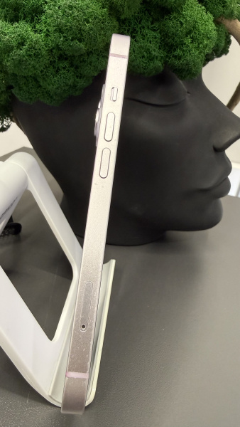 Apple iPhone 14 128GB Purple Dual-SIM Б/У