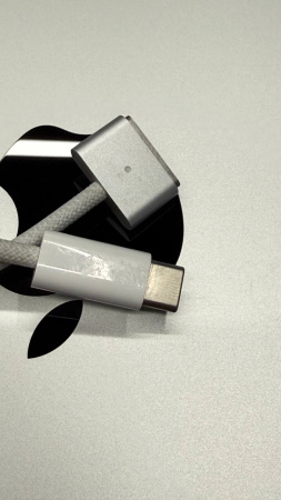 Кабель Apple USB-C / MagSafe 3 Charge Cable 2m White OEM Б/У