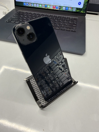 Apple iPhone 13 256GB Midnight Б/У
