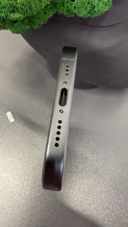Apple iPhone 16 256GB Black Б/У