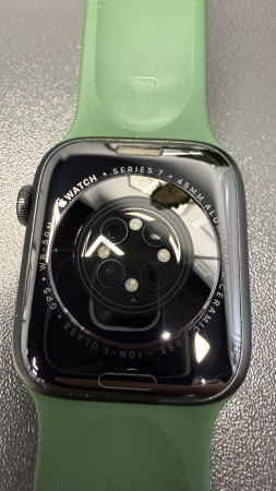 Apple Watch Series 7 45mm Green Aluminum Case with Clover Sport Band Б/У