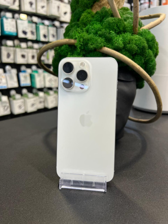 Apple iPhone 15 Pro Max 256GB White Titanium Б/У