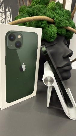 Apple iPhone 13 128GB Alpine Green Б/У