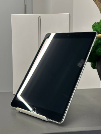 Apple iPad 10.2 (2021) Wi-Fi 64Gb Silver (Вскрыта упаковка)