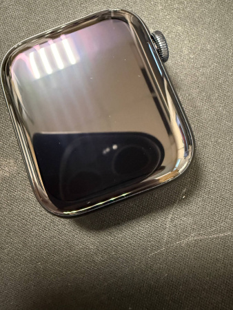 Apple Watch SE (2024) 44mm Midnight Aluminum Case with Midnight Sport Band (GPS) (размер M/L) (Уцененные)