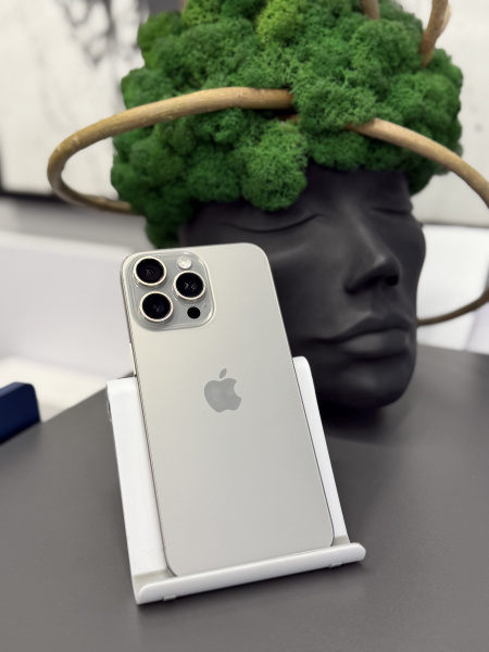 Apple iPhone 15 Pro Max 256GB Natural Titanium Б/У