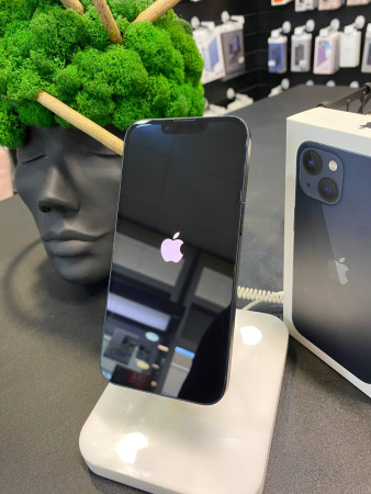 Apple iPhone 13 128GB Midnight Б/У