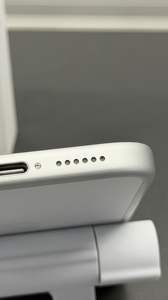 Apple iPhone 17 Pro Max 256GB Silver eSIM (Уцененный)