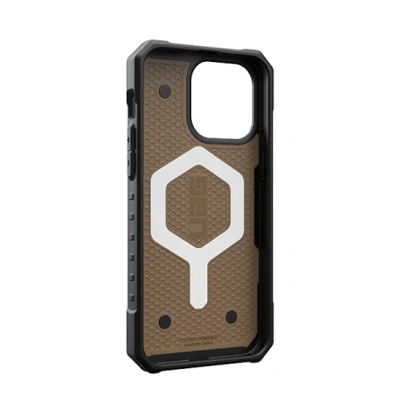 Защитный чехол UAG Pathfinder MagSafe iPhone 15 Pro Max Dark Earth