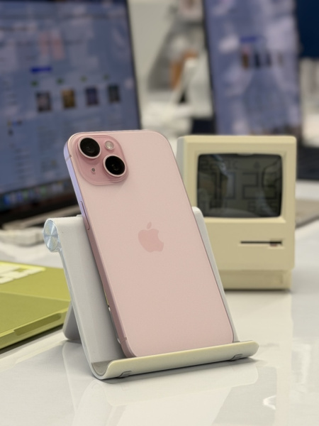 Apple iPhone 15 128GB Pink Б/У