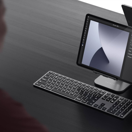 Клавиатура Satechi Slim X3 Bluetooth Backlit Keyboard с русской раскладкой Silver