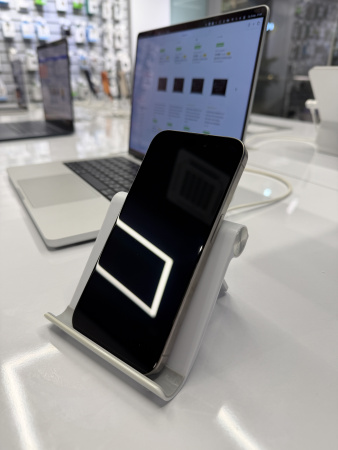 Apple iPhone 15 Pro 128GB Natural Titanium Б/У