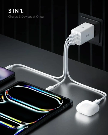 Блок питания Spigen EE673EU Essential 3-PORT CHARGER 67W White