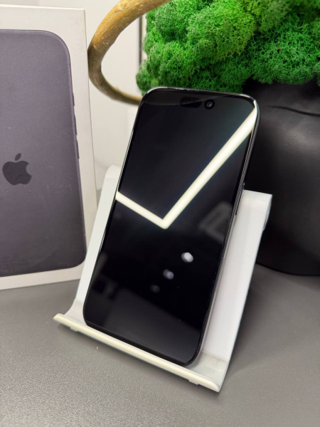 Apple iPhone 16 256GB Black Б/У