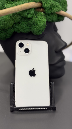 Apple iPhone 13 128GB Starlight Б/У