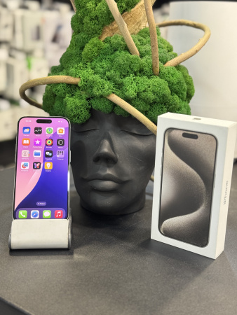 Apple iPhone 15 Pro 256Gb Natural Titanium Б/У